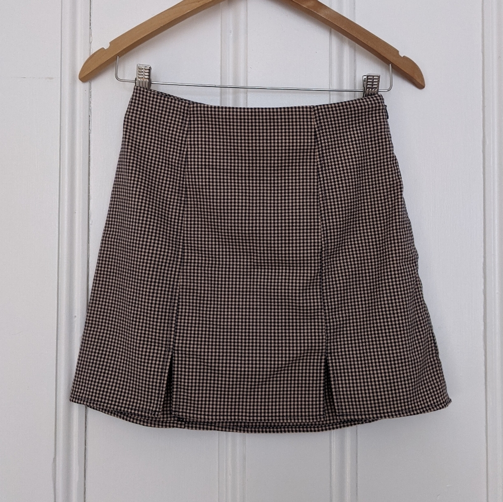 urban outfitters betty mini skirt